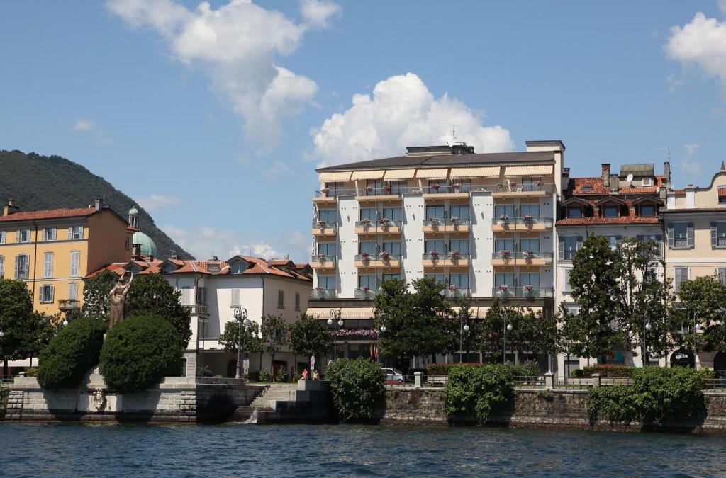 Albergo Miralago Βερμπάνια Εξωτερικό φωτογραφία