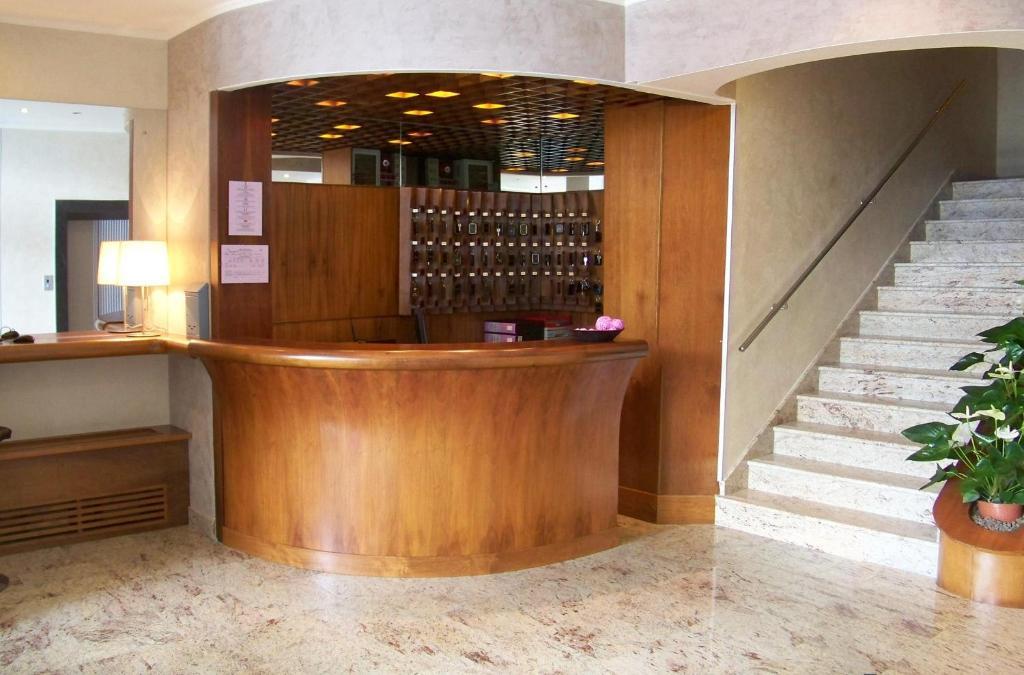 Albergo Miralago Βερμπάνια Εξωτερικό φωτογραφία